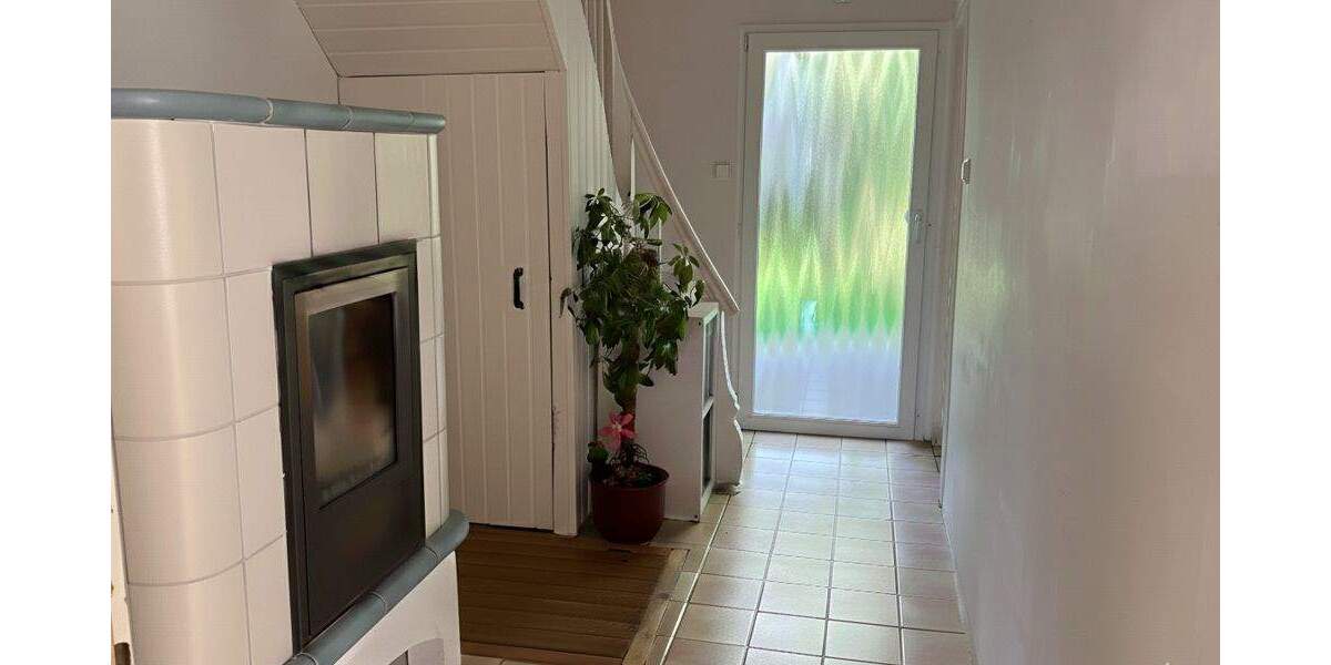 Einfamilienhaus Weitefeld - 5 Zimmer, 124 m&sup2;, 150.000&euro; | Angebot:25685049