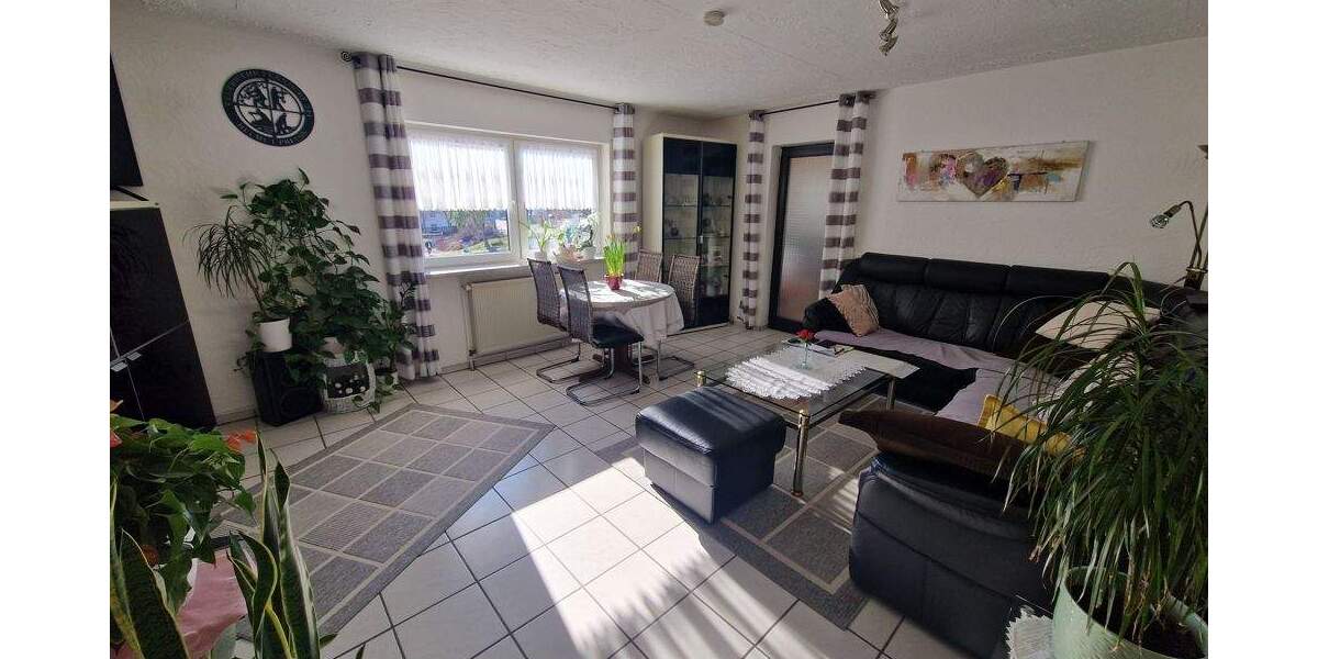 Etagenwohnung Kreuztal Ferndorf - 4 Zimmer, 102 m&sup2;, 290.000&euro; | Angebot:25685062