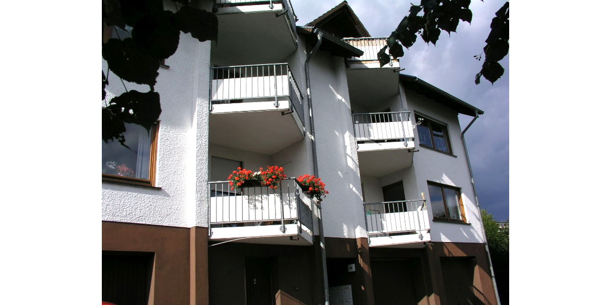 Etagenwohnung Siegen - 3 Zimmer, 77 m&sup2;, 630&euro; | Angebot:25448365