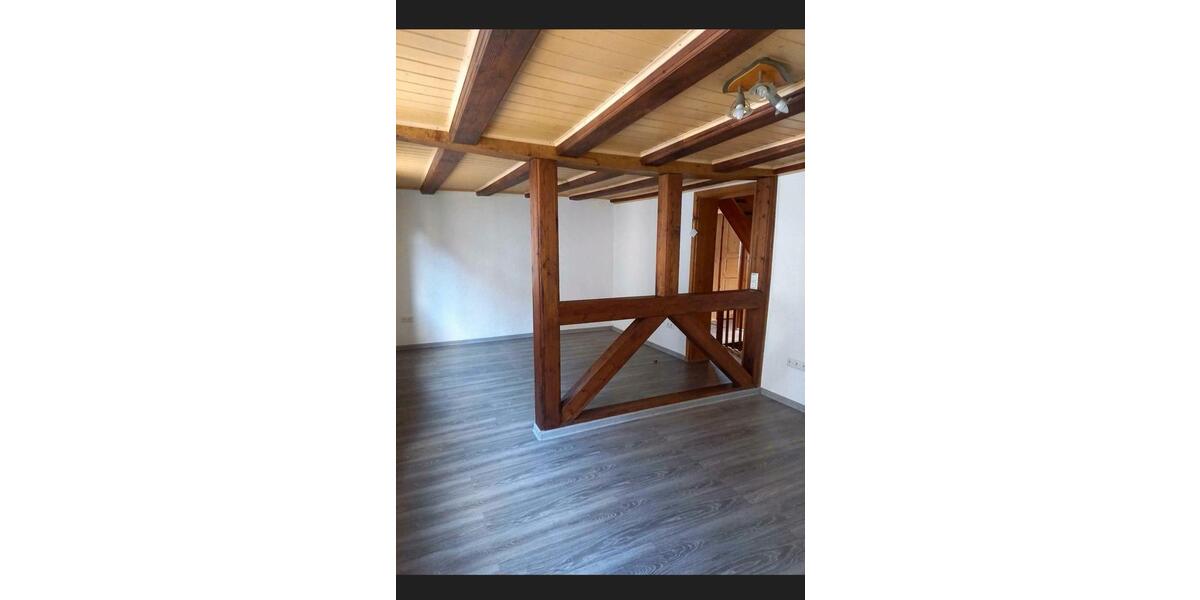 Einfamilienhaus Bad Laasphe - 4 Zimmer, 117 m&sup2;, 850&euro; | Angebot:26492605