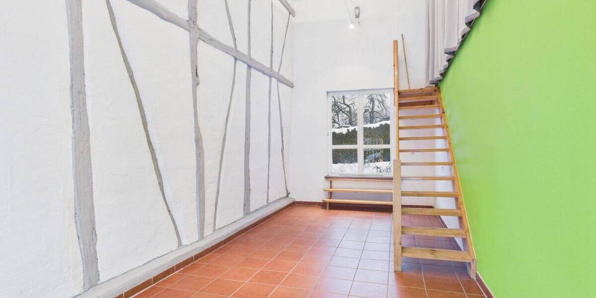 Einfamilienhaus Molzhain - 5 Zimmer, 222 m&sup2;, 224.000&euro; | Angebot:25687122