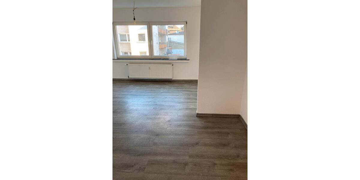 Etagenwohnung Siegen - 1 Zimmer, 50 m&sup2;, 450&euro; | Angebot:19581958