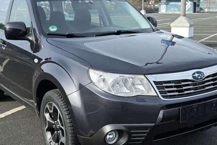 Subaru Forester 211.000 km 8.290 &euro; Siegen 57074