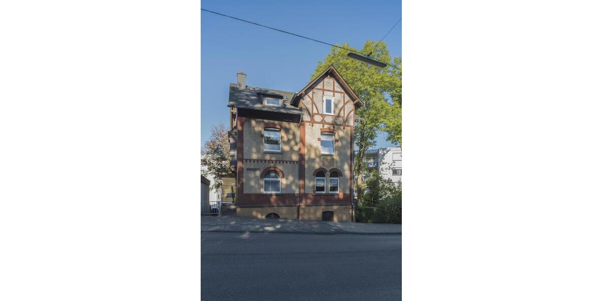 Mehrfamilienhaus, Wohnhaus Siegen Kaan-Marienborn - 6 Zimmer, 152 m&sup2;, 235.000&euro; | Angebot:27003649