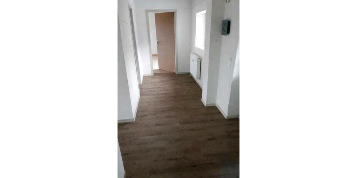 Etagenwohnung Unnau - 2 Zimmer, 80 m&sup2;, 550&euro; | Angebot:24754935
