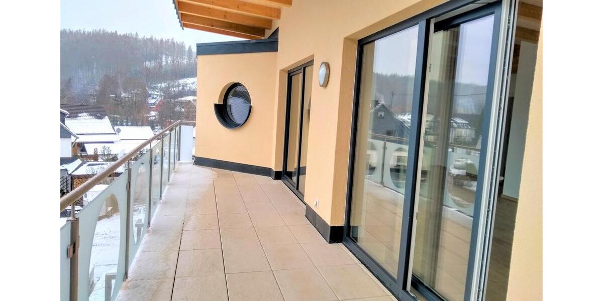 Dachgeschoßwohnung Kirchhundem - 2 Zimmer, 89 m&sup2;, 670&euro; | Angebot:25853029