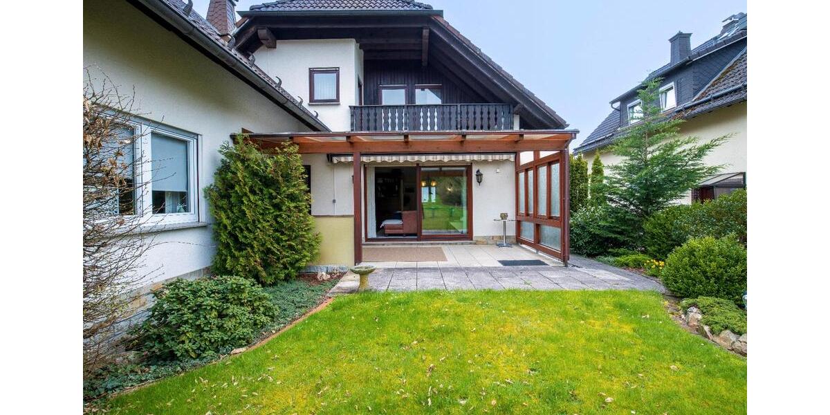 Doppelhaushälfte Dillenburg Frohnhausen - 6 Zimmer, 165 m&sup2;, 1.500&euro; | Angebot:25649126