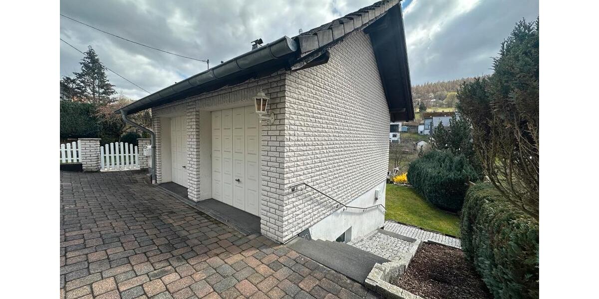Etagenwohnung Siegen Eiserfeld - 3 Zimmer, 97 m&sup2;, 970&euro; | Angebot:26647382
