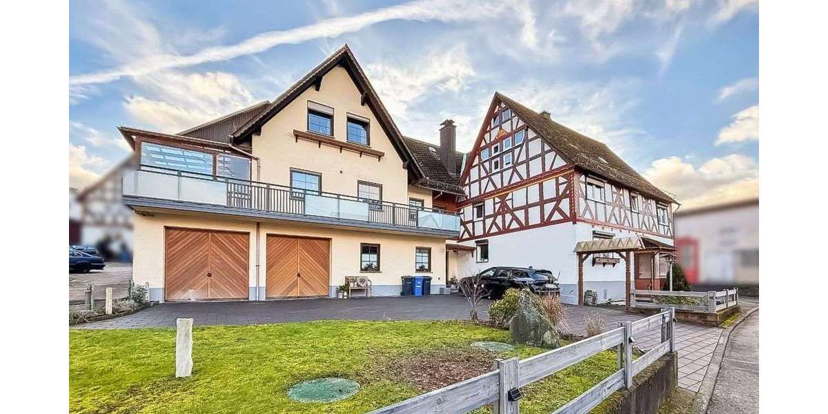 Einfamilienhaus Eschenburg - 11 Zimmer, 314 m&sup2;, 379.700&euro; | Angebot:24230386