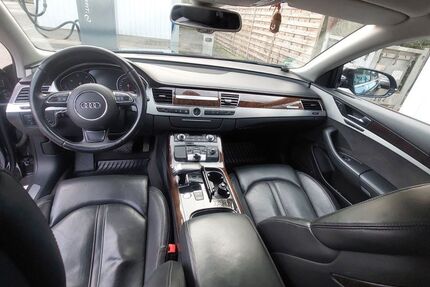 Audi A8 197.000 km 10.999 &euro; Burbach 57299