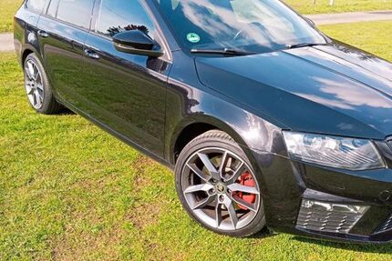 Skoda Octavia 182.000 km 10.800 &euro; Roth 57539