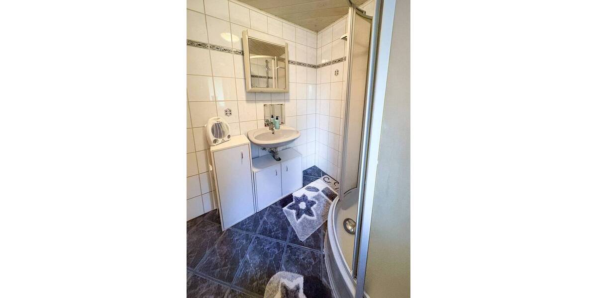 Einfamilienhaus Daaden - 7 Zimmer, 150 m&sup2;, 249.000&euro; | Angebot:25691816