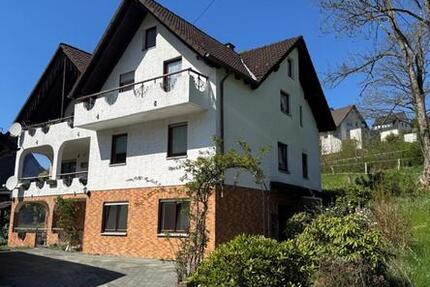 Wohnung Hilchenbach - 3.5 Zimmer, 93 m&sup2;, 850&euro; | Angebot:25264776