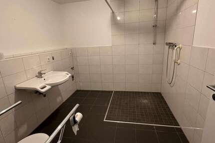 Wohnung Hachenburg - 2 Zimmer, 92 m&sup2;, 782&euro; | Angebot:25625382