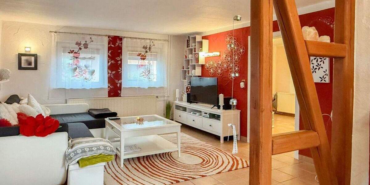 Einfamilienhaus Hachenburg VG - 5 Zimmer, 132 m&sup2;, 229.000&euro; | Angebot:25691833