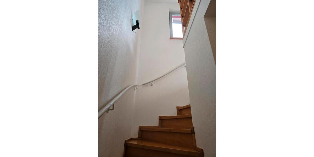 Einfamilienhaus Netphen - 3 Zimmer, 80 m&sup2;, 870&euro; | Angebot:25995535