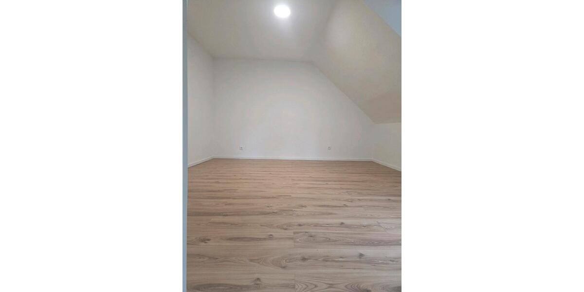 Etagenwohnung Siegen Kaan-Marienborn - 3 Zimmer, 76 m&sup2;, 660&euro; | Angebot:26613534