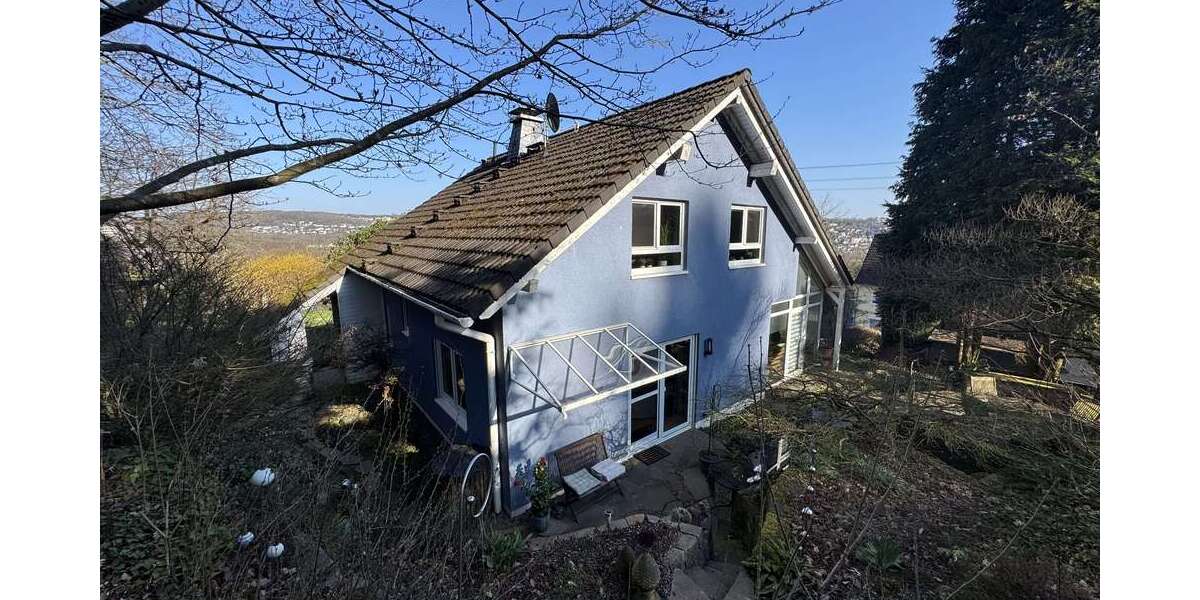 Einfamilienhaus Siegen Weidenau - 3 Zimmer, 119 m&sup2;, 395.000&euro; | Angebot:25424394
