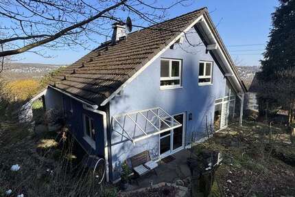 Haus Siegen Weidenau - 3 Zimmer, 119 m&sup2;, 395.000&euro; | Angebot:25424394