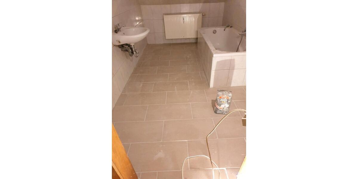 Dachgeschoßwohnung Siegen Eiserfeld - 2 Zimmer, 65 m&sup2;, 500&euro; | Angebot:25922791