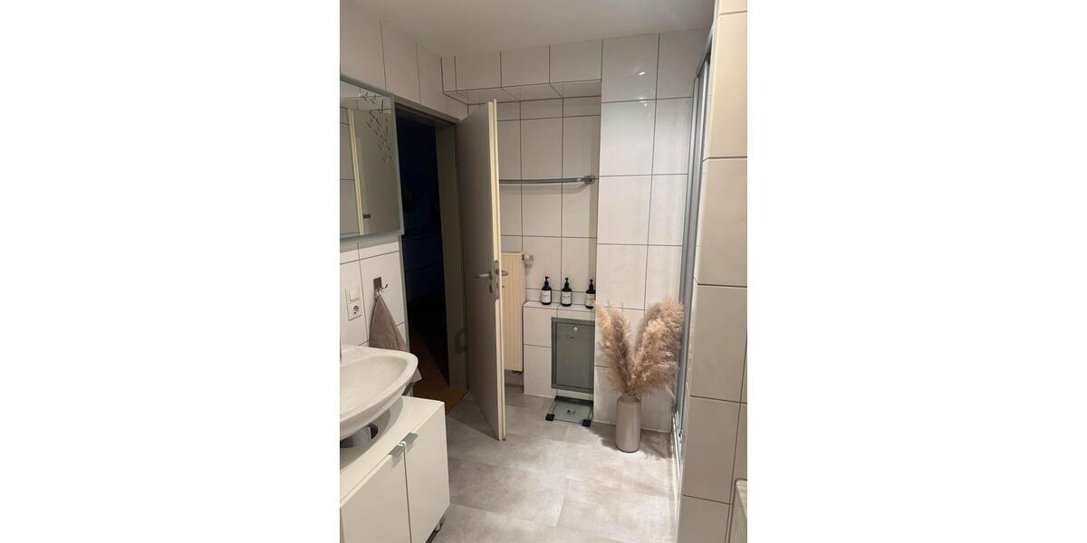 Etagenwohnung Lennestadt - 3.5 Zimmer, 111 m&sup2;, 927&euro; | Angebot:25382875