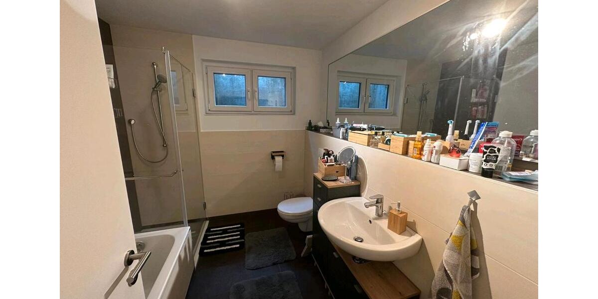 Erdgeschoßwohnung Kreuztal - 3 Zimmer, 80 m&sup2;, 800&euro; | Angebot:26048924