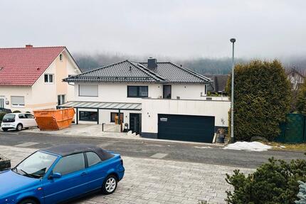 Haus Dillenburg Frohnhausen - 7 Zimmer, 418 m&sup2;, 688.000&euro; | Angebot:25218920