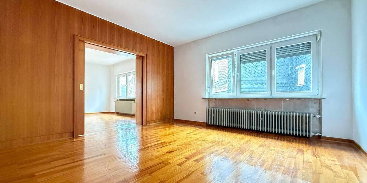 Mehrfamilienhaus, Wohnhaus Brachbach - 6 Zimmer, 123 m&sup2;, 198.000&euro; | Angebot:25738120