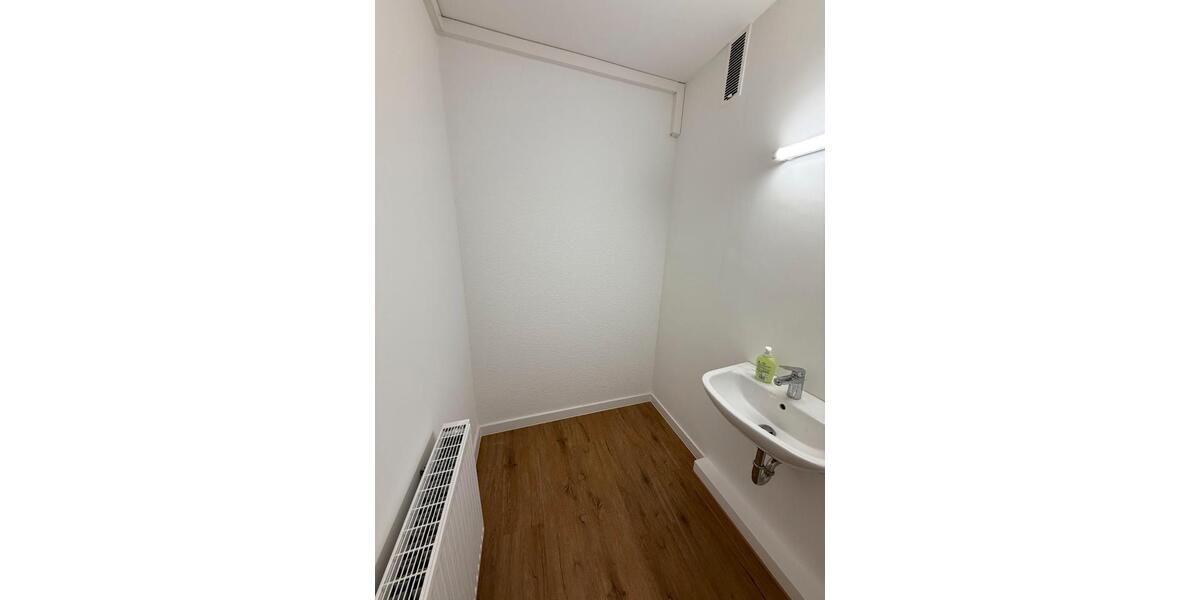 Etagenwohnung Siegen - 2.5 Zimmer, 72 m&sup2;, 750&euro; | Angebot:26032957