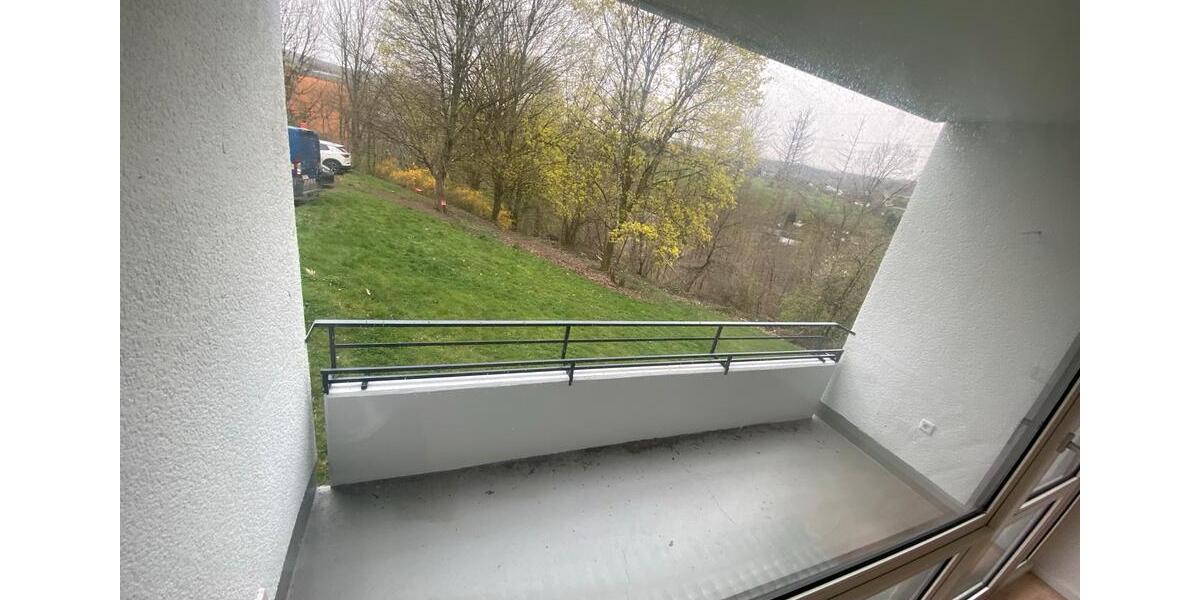 Etagenwohnung Hamm (Sieg) - 3.5 Zimmer, 82 m&sup2;, 680&euro; | Angebot:25978906