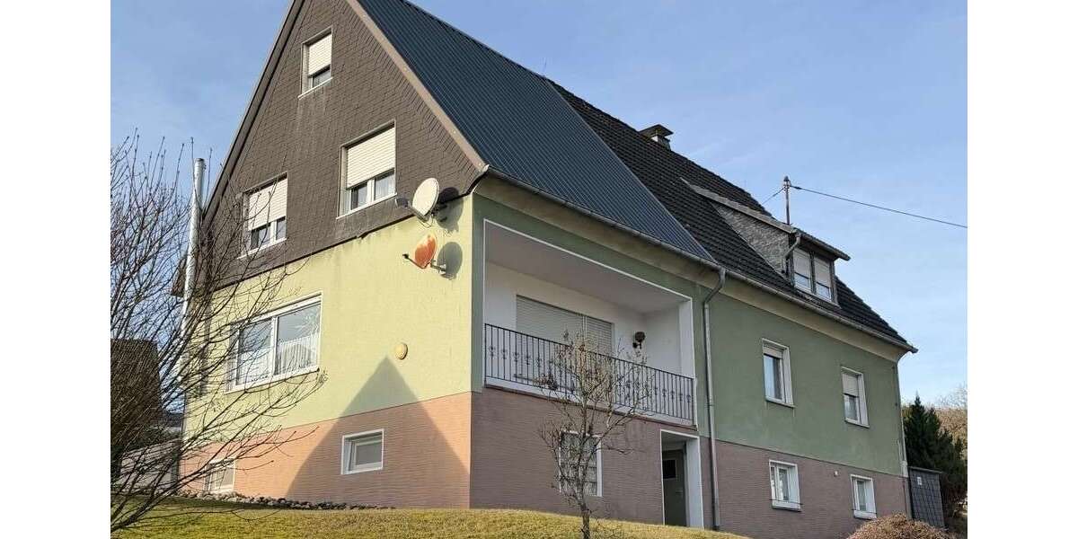 Einfamilienhaus Burbach - 7 Zimmer, 205 m&sup2;, 299.000&euro; | Angebot:25199977