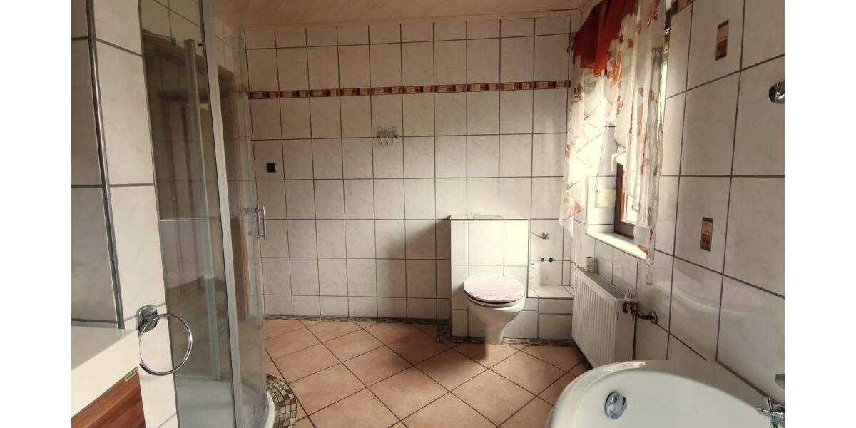 Einfamilienhaus Bretthausen - 6 Zimmer, 148 m&sup2;, 165.000&euro; | Angebot:25685057