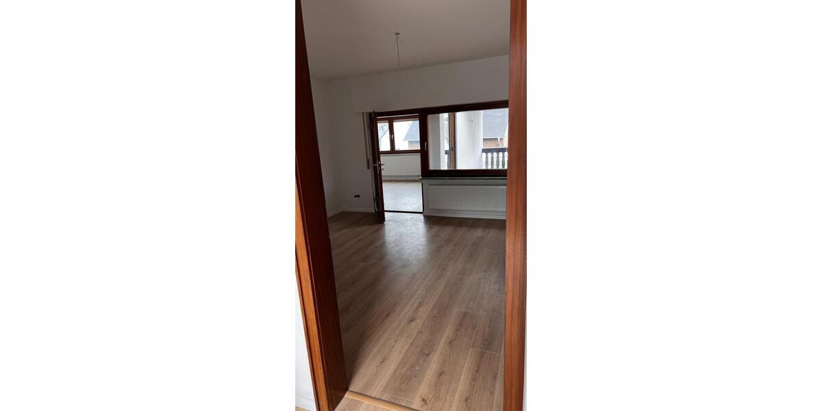 Etagenwohnung Haiger - 4 Zimmer, 90 m&sup2;, 800&euro; | Angebot:26042756