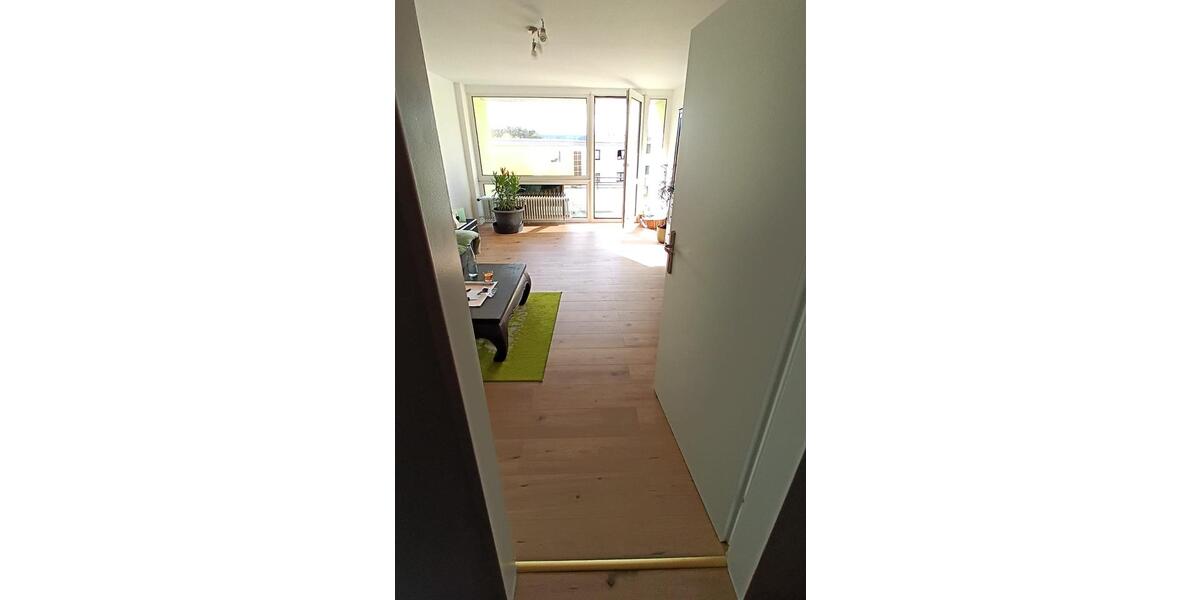 Etagenwohnung Hamm (Sieg) - 3 Zimmer, 82 m&sup2;, 650&euro; | Angebot:25941085