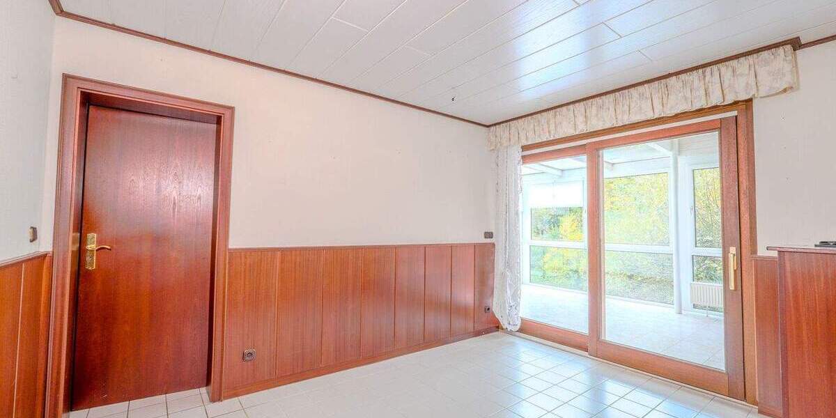 Einfamilienhaus Freudenberg Niederndorf - 6 Zimmer, 168 m&sup2;, 354.000&euro; | Angebot:25800103