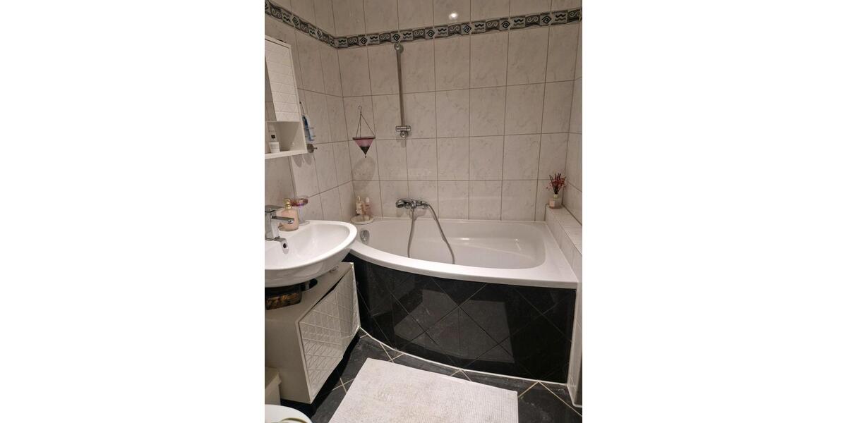 Etagenwohnung Siegen - 3 Zimmer, 85 m&sup2;, 169.000&euro; | Angebot:25768017