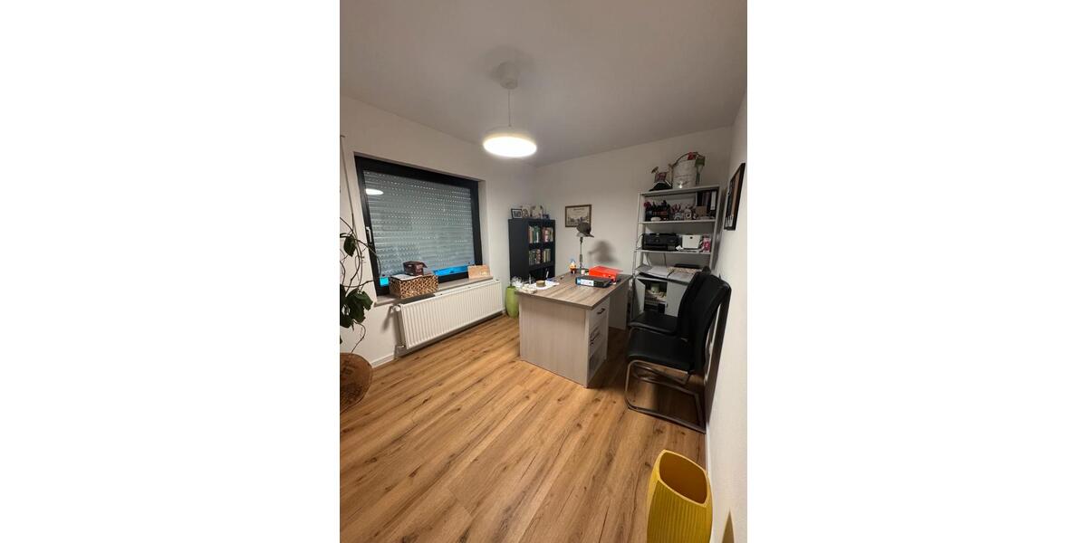 Einfamilienhaus Malberg - 6 Zimmer, 215 m&sup2;, 425.000&euro; | Angebot:25820889