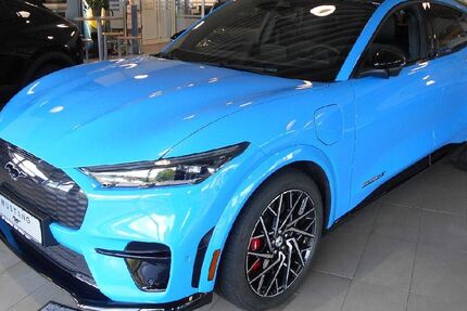 Ford Mustang Mach-E 50.000 km 39.900 &euro; Nister 57645