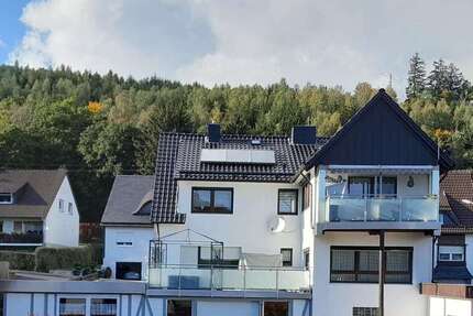 Haus Burbach - 8 Zimmer, 202 m&sup2;, 279.000&euro; | Angebot:25199965