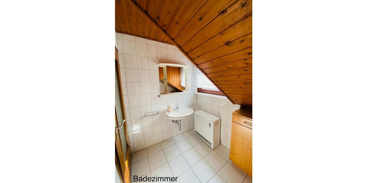 Etagenwohnung Gebhardshain - 3 Zimmer, 80 m&sup2;, 615&euro; | Angebot:26662812