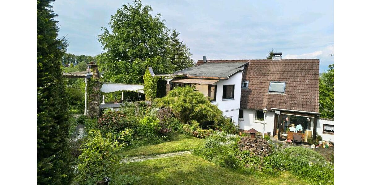 Einfamilienhaus Morsbach - 7 Zimmer, 206 m&sup2;, 348.000&euro; | Angebot:26695503