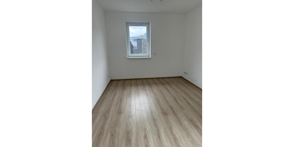 Doppelhaushälfte Eschenburg - 3 Zimmer, 103 m&sup2;, 750&euro; | Angebot:25592608