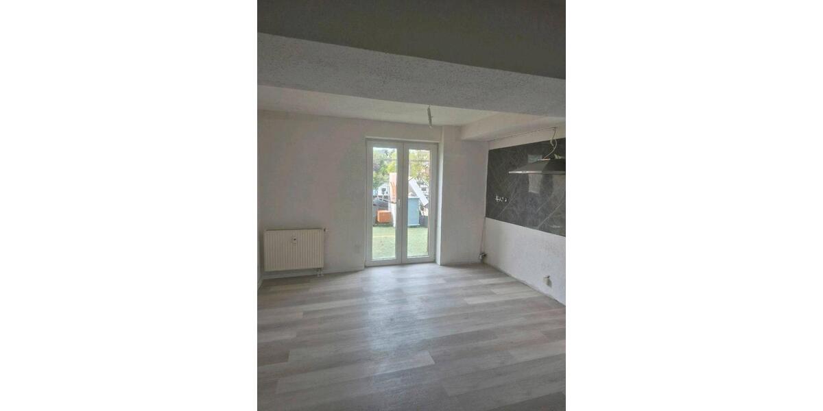 Etagenwohnung Olpe - 3 Zimmer, 107 m&sup2;, 1.050&euro; | Angebot:26643583