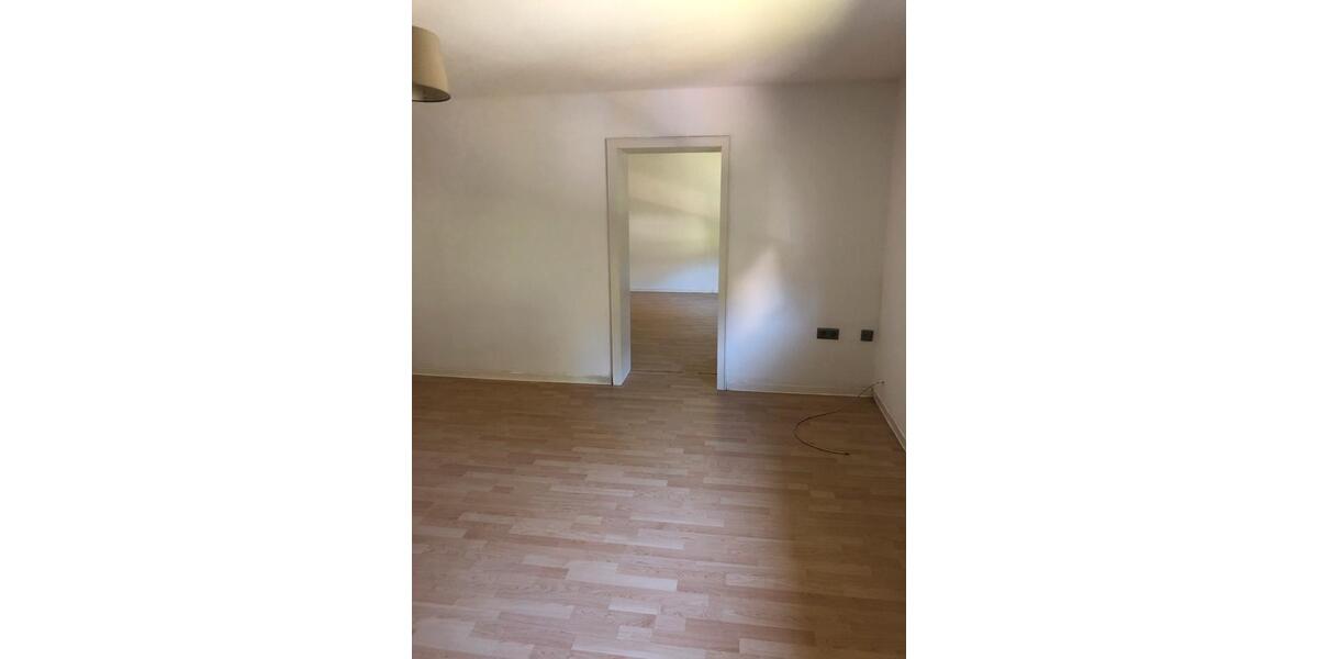 Etagenwohnung Scheuerfeld - 3 Zimmer, 70 m&sup2;, 550&euro; | Angebot:25982067