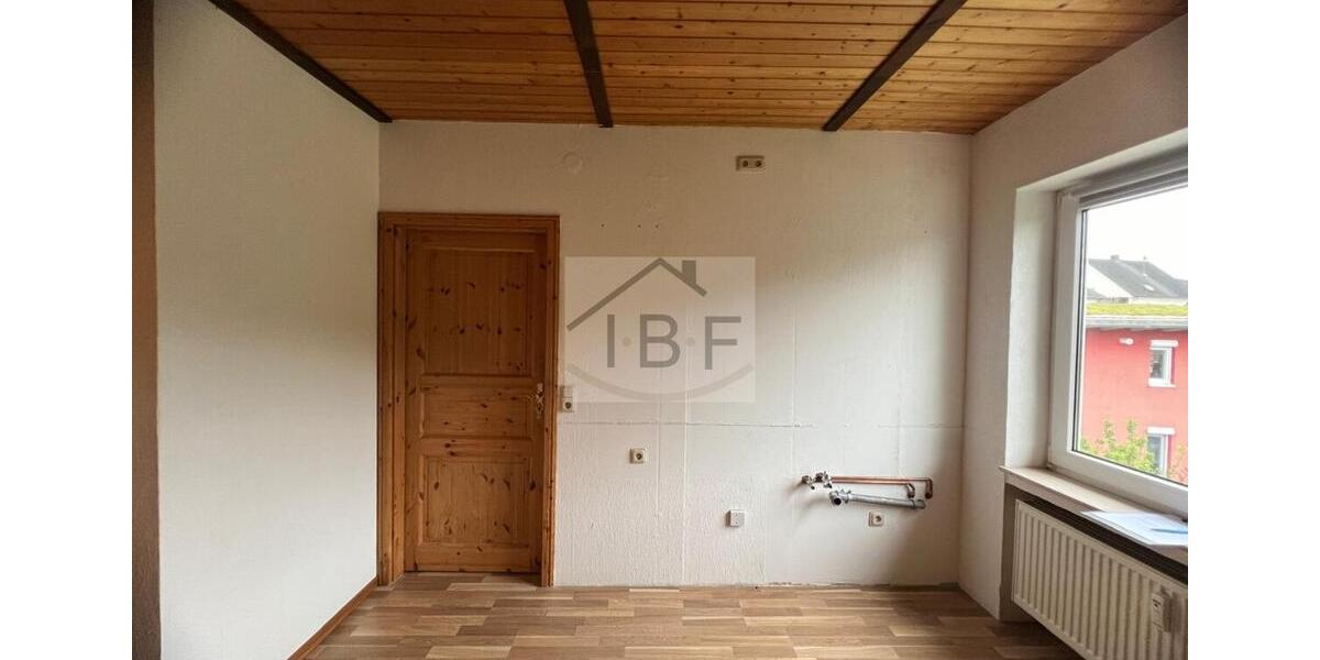 Dachgeschoßwohnung Wilnsdorf - 3 Zimmer, 79 m&sup2;, 630&euro; | Angebot:24429801