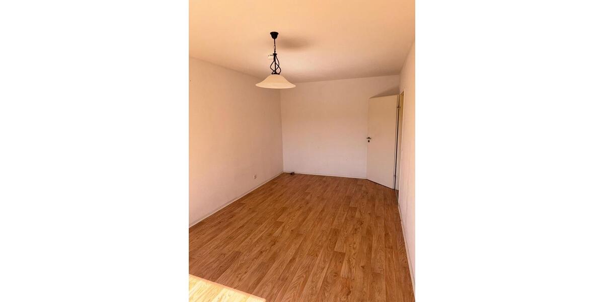 Etagenwohnung Hamm (Sieg) - 5 Zimmer, 105 m&sup2;, 215.000&euro; | Angebot:25978344