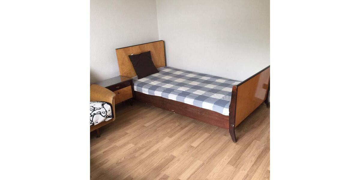 Erdgeschoßwohnung Siegen Dillnhütten - 1 Zimmer, 15 m&sup2;, 350&euro; | Angebot:26545993