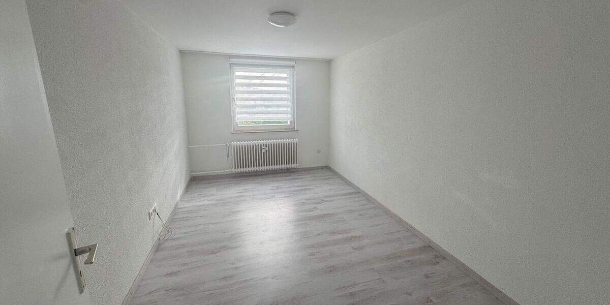Mehrfamilienhaus, Wohnhaus Zehnhausen bei Rennerod - 6 Zimmer, 230 m&sup2;, 250.000&euro; | Angebot:25691895