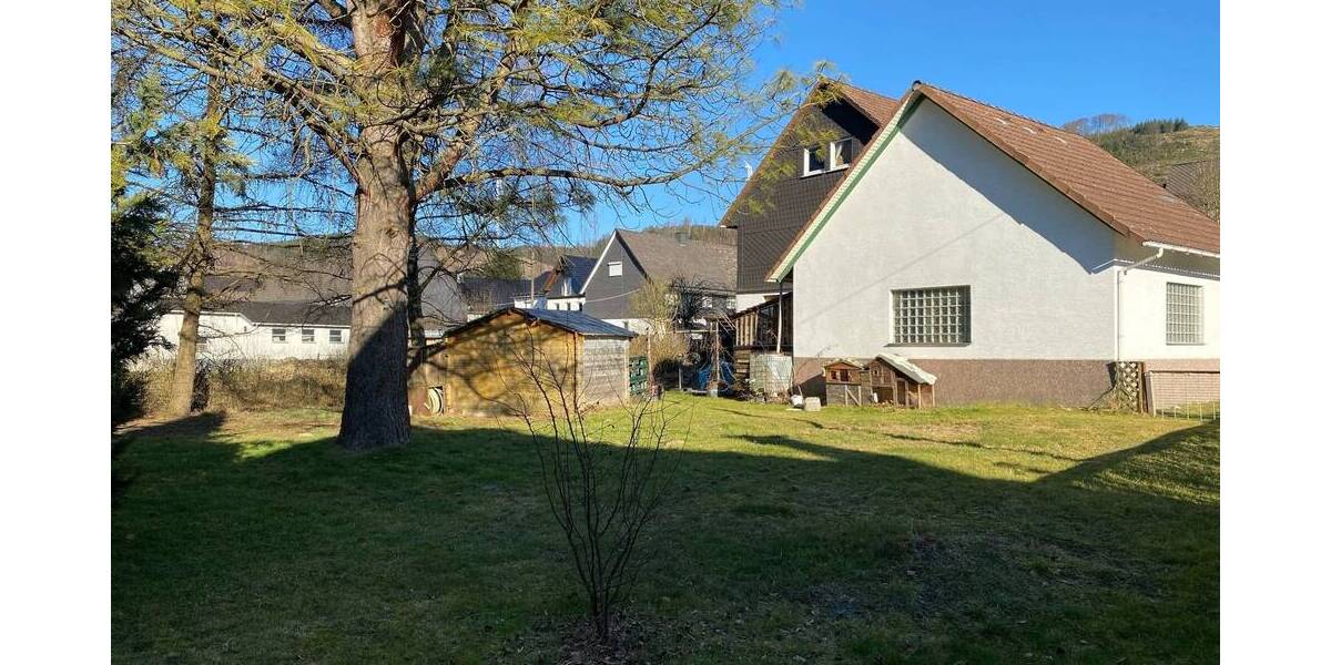 Mehrfamilienhaus, Wohnhaus Bad Laasphe Banfe - 7 Zimmer, 300 m&sup2;, 159.000&euro; | Angebot:25667527