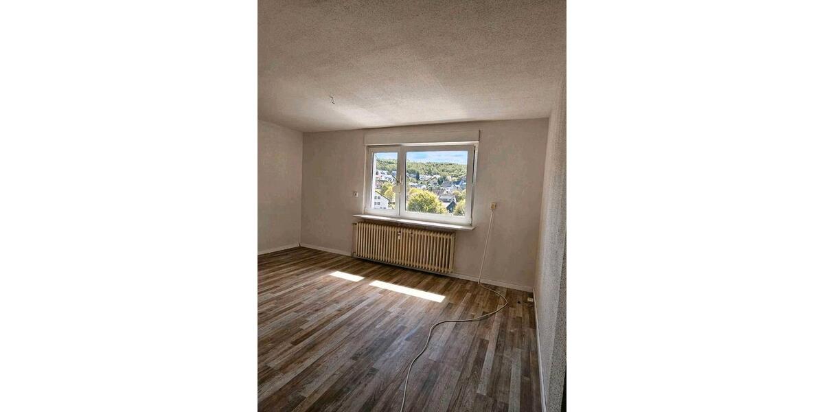 Etagenwohnung Olpe - 3 Zimmer, 107 m&sup2;, 1.050&euro; | Angebot:26643583